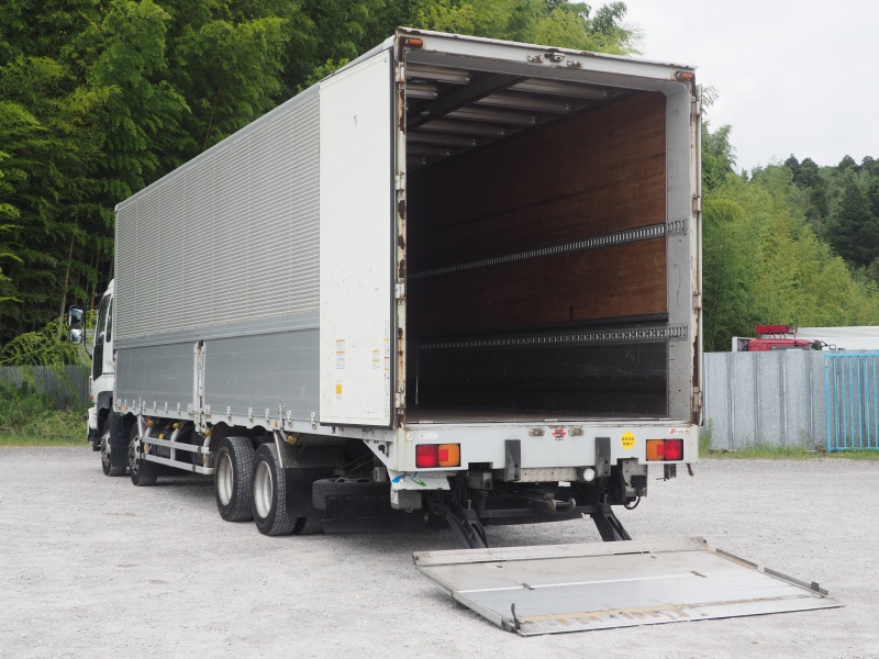 いすゞ ギガ ウイング車 大型 PKG-CYJ77W8 年式 H20[写真33]