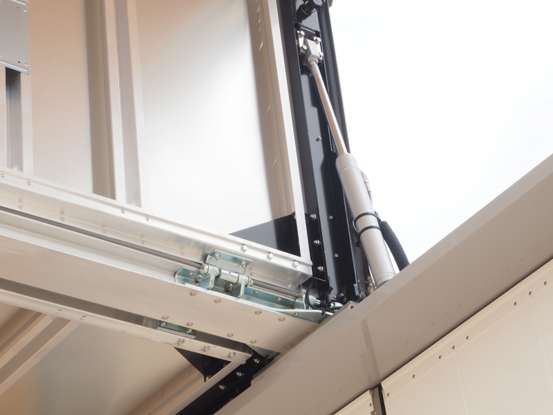 日野 プロフィア ウイング車 大型 2RG-FW1AHG 年式 H30[写真11]