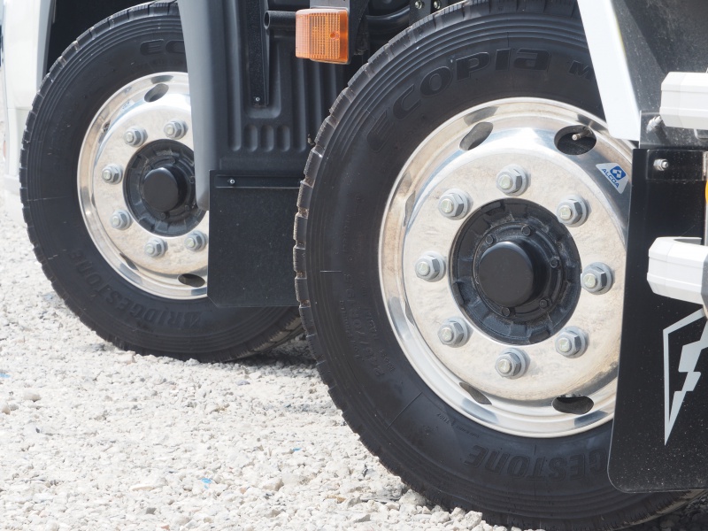 日野 プロフィア ウイング車 大型 2RG-FW1AHG 年式 H30[写真17]