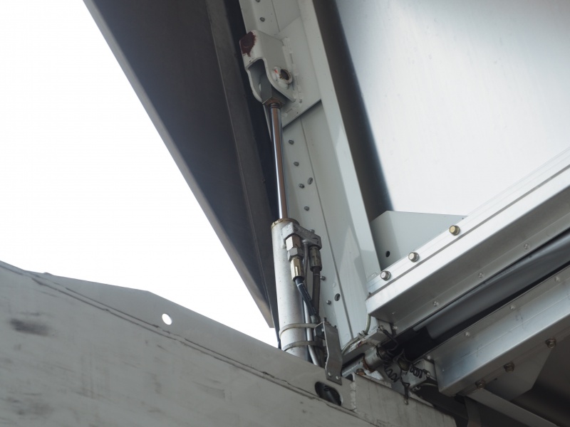 三菱ふそう キャンター ウイング車 小型 PA-FE82DEV 年式 H18[写真24]