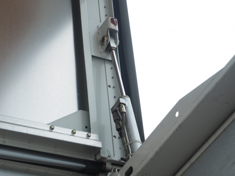 三菱ふそう キャンター ウイング車 小型 PA-FE82DEV 年式 H18[写真25]