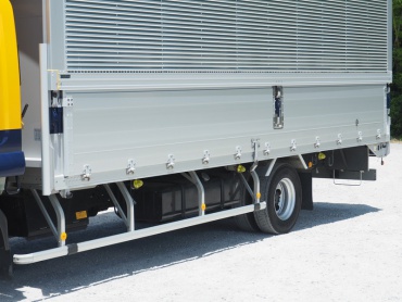 いすゞ フォワード ウイング車 中型 TKG‐FRR90T2 年式 H26 [写真21]