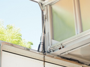 いすゞ ギガ ウイング車 大型 QKG-CYJ77A 年式 H25 [写真18]