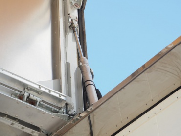 いすゞ ギガ ウイング車 大型 QKG-CYJ77A 年式 H25 [写真26]