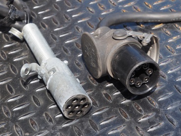 日野 プロフィア トラクタ 大型 ADG-SH1EDXG 年式 H18 [写真19]