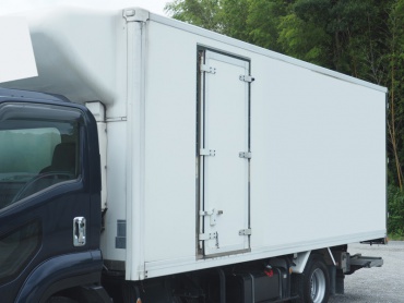 いすゞ フォワード 冷凍バン 中型 PKG-FRR90S2 年式 H21 [写真11]