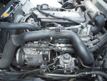 いすゞ フォワード 冷凍バン 中型 PKG-FRR90S2 年式 H21 [写真44]