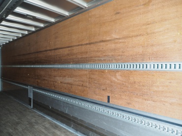 いすゞ ギガ ウイング車 大型 PKG-CYJ77W8 年式 H20 [写真31]