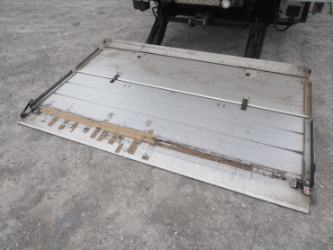 いすゞ ギガ ウイング車 大型 PKG-CYJ77W8 年式 H20 [写真35]