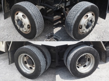 いすゞ ギガ ウイング車 大型 PKG-CYJ77W8 年式 H20 [写真43]