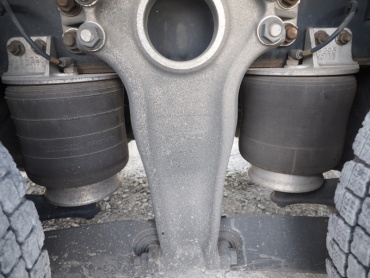 いすゞ ギガ ウイング車 大型 PKG-CYJ77W8 年式 H20 [写真47]