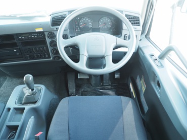 三菱ふそう ファイター ウイング車 中型 TKG-FK64F 年式 H25 [写真38]