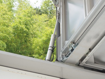 日野 プロフィア ウイング車 大型 QKG-FW1EXBG 年式 H25 [写真18]