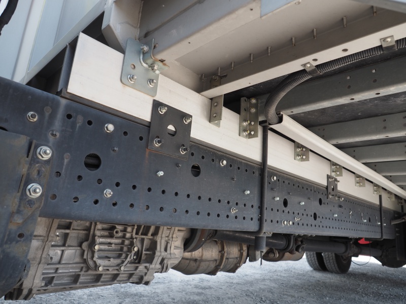 いすゞ フォワード ウイング車 中型 PDG-FRR34S2 年式 H23[写真32]