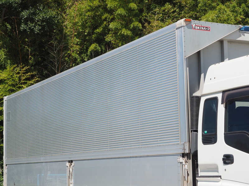 いすゞ ギガ ウイング車 大型 LKG-CYJ77A 年式 H24[写真09]