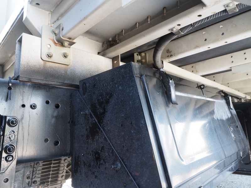 いすゞ フォワード ウイング車 中型 PA-FRR34L4 年式 H17[写真15]