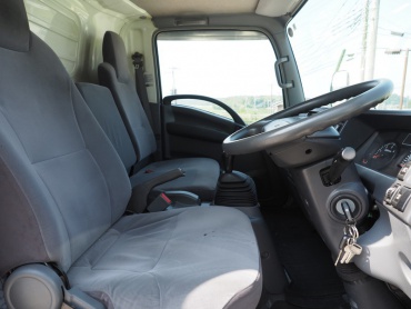 いすゞ エルフ バン車 小型 BKG-NPR85AN 年式 H22 [写真25]