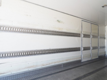 いすゞ フォワード 冷凍バン 中型 SKG-FRR90S2 年式 H24 [写真17]