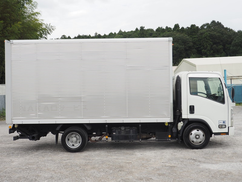 いすゞ エルフ バン車 小型 BKG-NPR85AN 年式 H22[写真08]