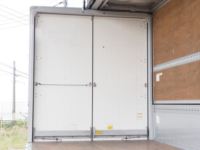 いすゞ フォワード ウイング車 中型 PDG-FRR34S2 年式 H23[写真15]