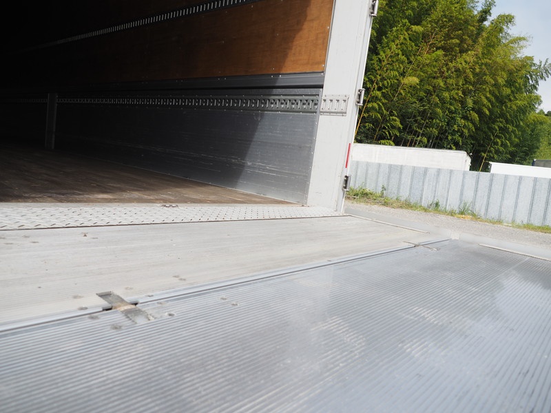 日野 グランドプロフィア ウイング車 大型 QPG-FW1EXEG 年式 H27[写真34]