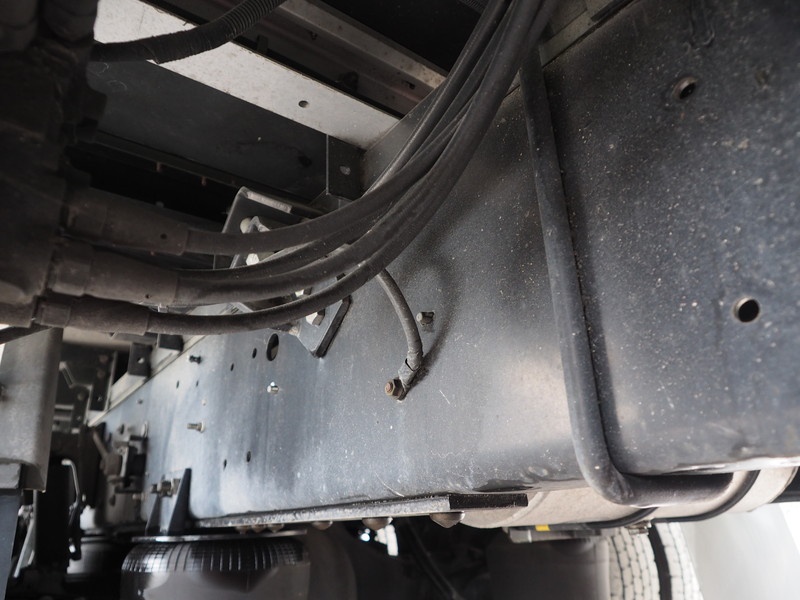 日野 グランドプロフィア ウイング車 大型 QPG-FW1EXEG 年式 H27[写真52]