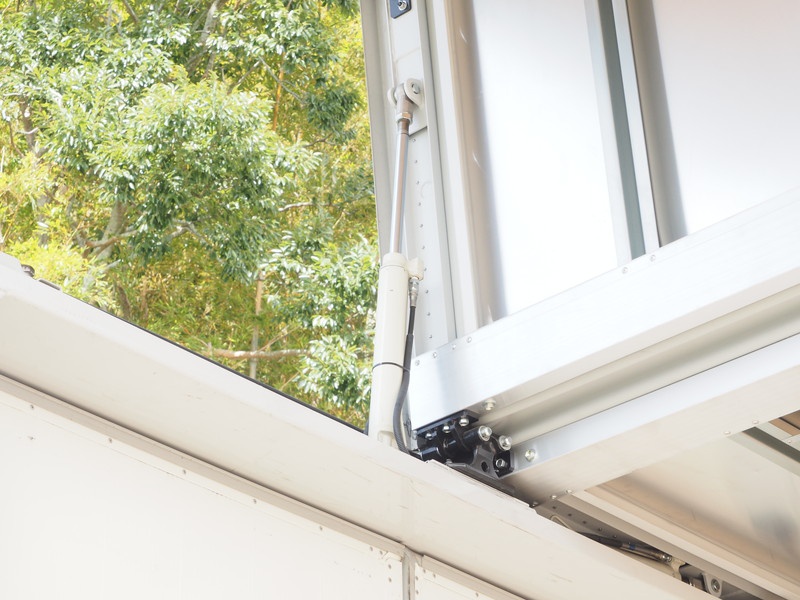 日野 グランドプロフィア ウイング車 大型 QPG-FW1EXEG 年式 H27[写真18]