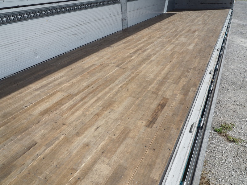 日野 グランドプロフィア ウイング車 大型 QPG-FW1EXEG 年式 H27[写真14]