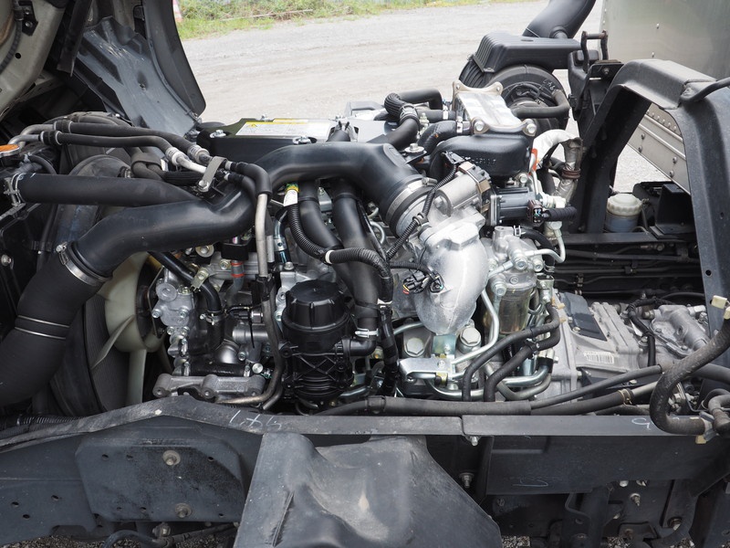 いすゞ フォワード バン車 中型 TKG-FRR90T2 年式 H25[写真32]