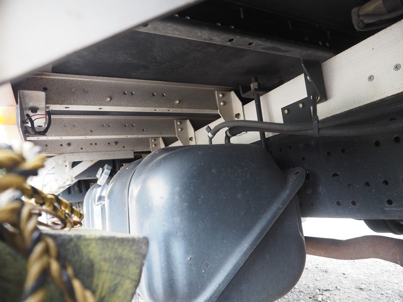 いすゞ エルフ ウイング車 小型 PA-NPR81N 年式 H18[写真40]