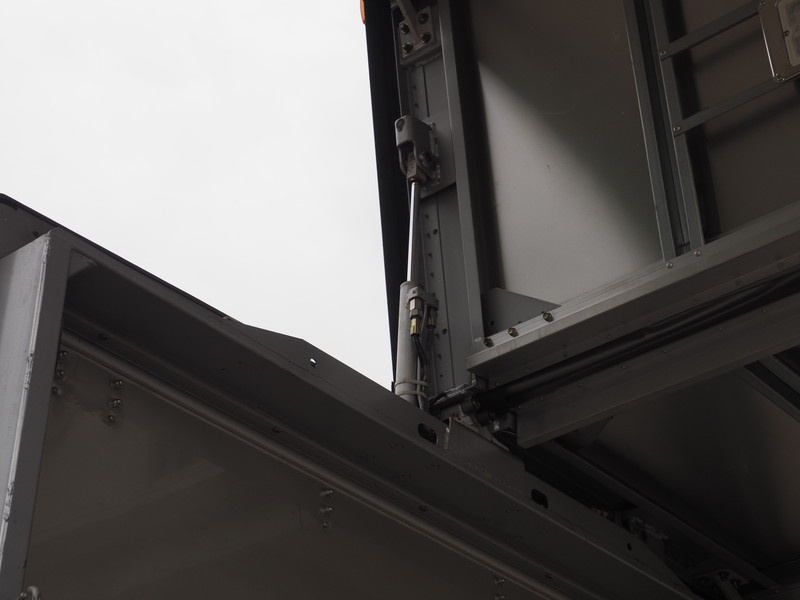 いすゞ エルフ ウイング車 小型 PA-NPR81N 年式 H18[写真15]