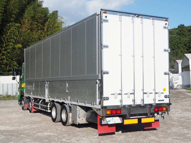 いすゞ ギガ ウイング車 大型 PKG-CYJ77W8 年式 H21[写真07]