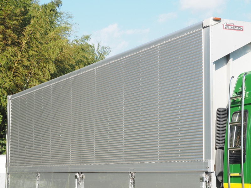 いすゞ ギガ ウイング車 大型 PKG-CYJ77W8 年式 H21[写真09]