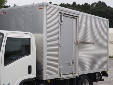 いすゞ エルフ バン車 小型 BKG-NPR85AN 年式 H22 [写真11]