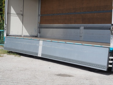 日野 グランドプロフィア ウイング車 大型 QPG-FW1EXEG 年式 H27 [写真12]