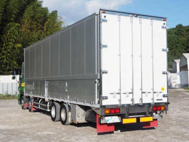 いすゞ ギガ ウイング車 大型 PKG-CYJ77W8 年式 H21 [写真07]