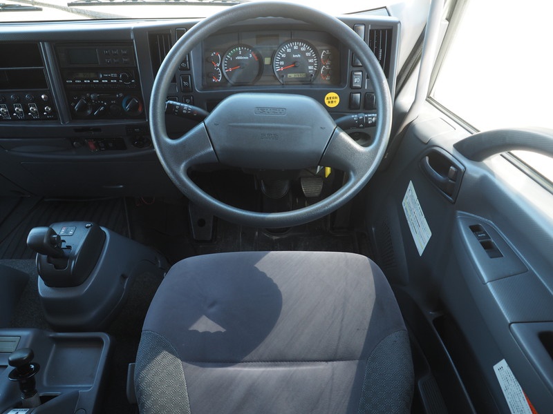 いすゞ フォワード 冷凍バン 中増t LKG-FTR34T2 年式 H23[写真24]