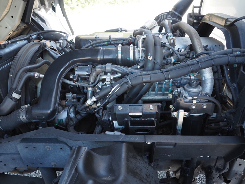 いすゞ フォワード 冷凍バン 中増t LKG-FTR34T2 年式 H23[写真41]