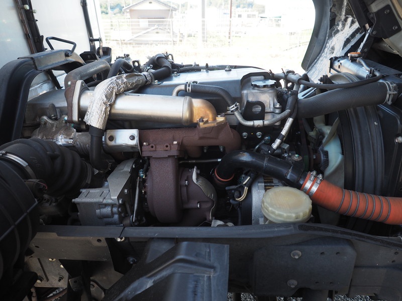 いすゞ フォワード 冷凍バン 中増t LKG-FTR34T2 年式 H23[写真40]
