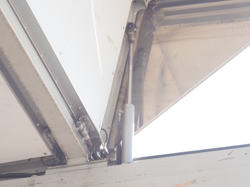 三菱ふそう スーパーグレート ウイング車 大型 BDG-FS54JZ 年式 H20[写真24]