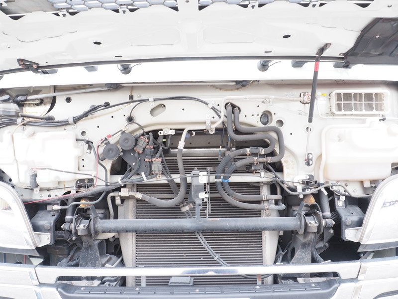 三菱ふそう スーパーグレート トラクタ 大型 QKG-FP54VDR 年式 H24[写真32]