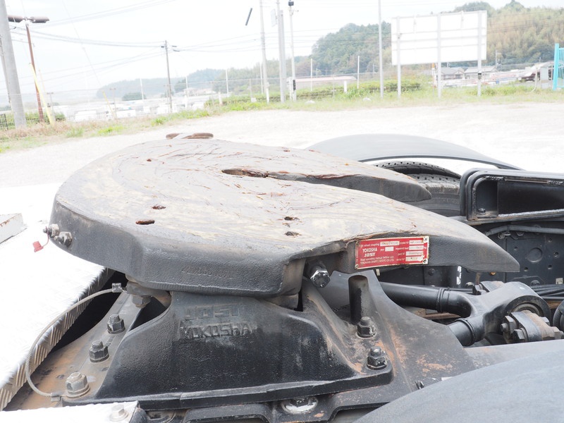 三菱ふそう スーパーグレート トラクタ 大型 QKG-FP54VDR 年式 H24[写真17]