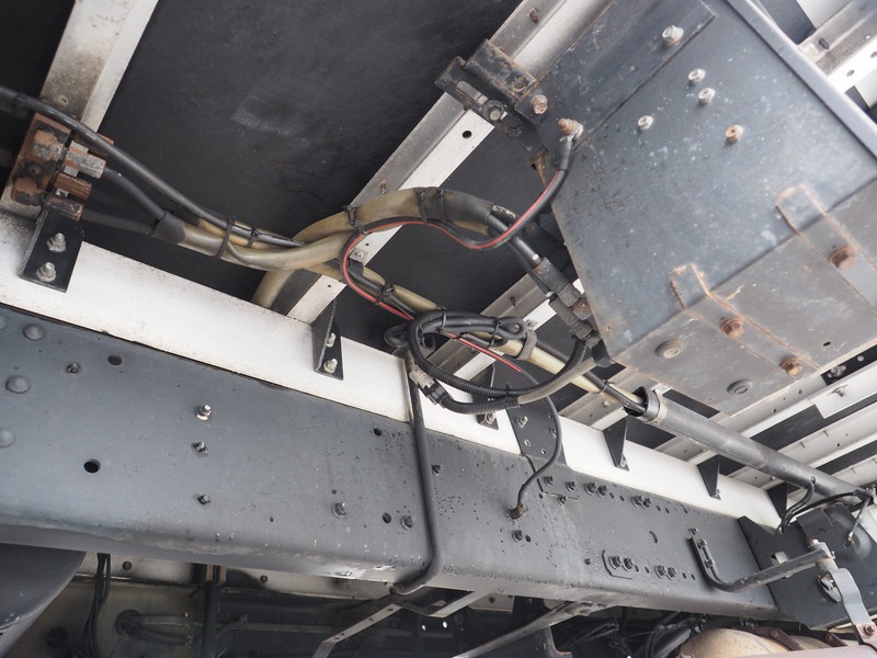 三菱ふそう ファイター ウイング車 中型 PDG-FK64F 年式 H20[写真39]