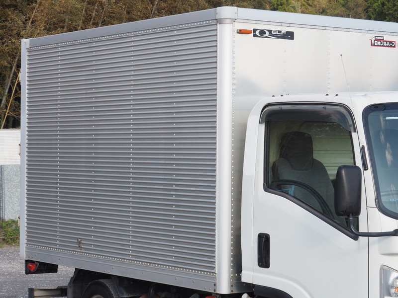 いすゞ エルフ バン車 小型 BKG-NLR85AN 年式 H20[写真09]