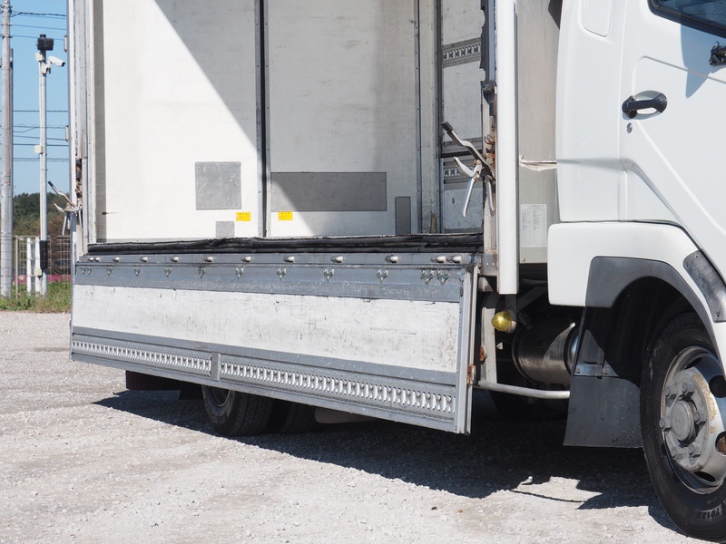 三菱ふそう ファイター 冷凍ウイング 中型 PDG-FK61F 年式 H19[写真12]