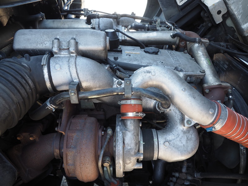 いすゞ ギガ ウイング車 大型 PDG-CYJ77W8 年式 H21[写真47]