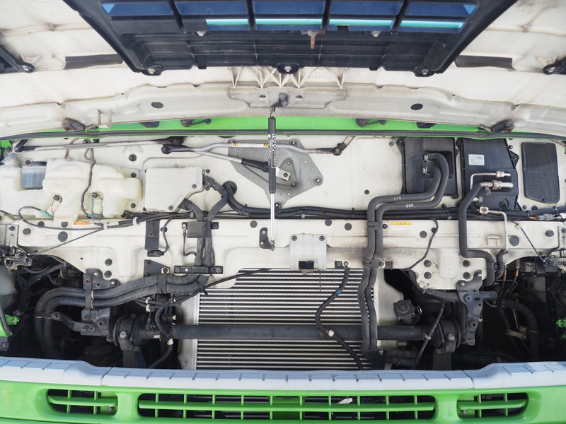 いすゞ ギガ ウイング車 大型 PDG-CYJ77W8 年式 H21[写真44]