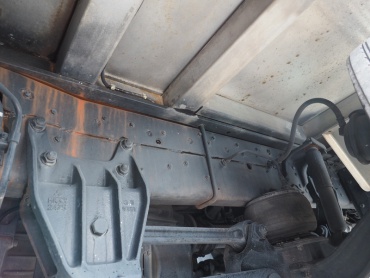 三菱ふそう スーパーグレート 平ボディ 大型 BDG-FS55JZ 年式 H21 [写真31]