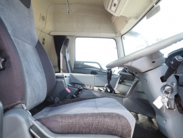 三菱ふそう スーパーグレート トラクタ 大型 QKG-FP54VDR 年式 H24 [写真21]