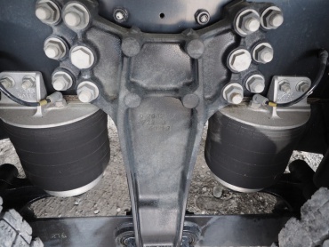 いすゞ ギガ ウイング車 大型 QKG-CYJ77B 年式 H28 [写真41]